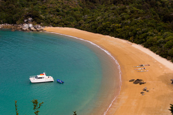 Cruise the Abel Tasman coastline aboard AbelTasmanCharters.co.nz